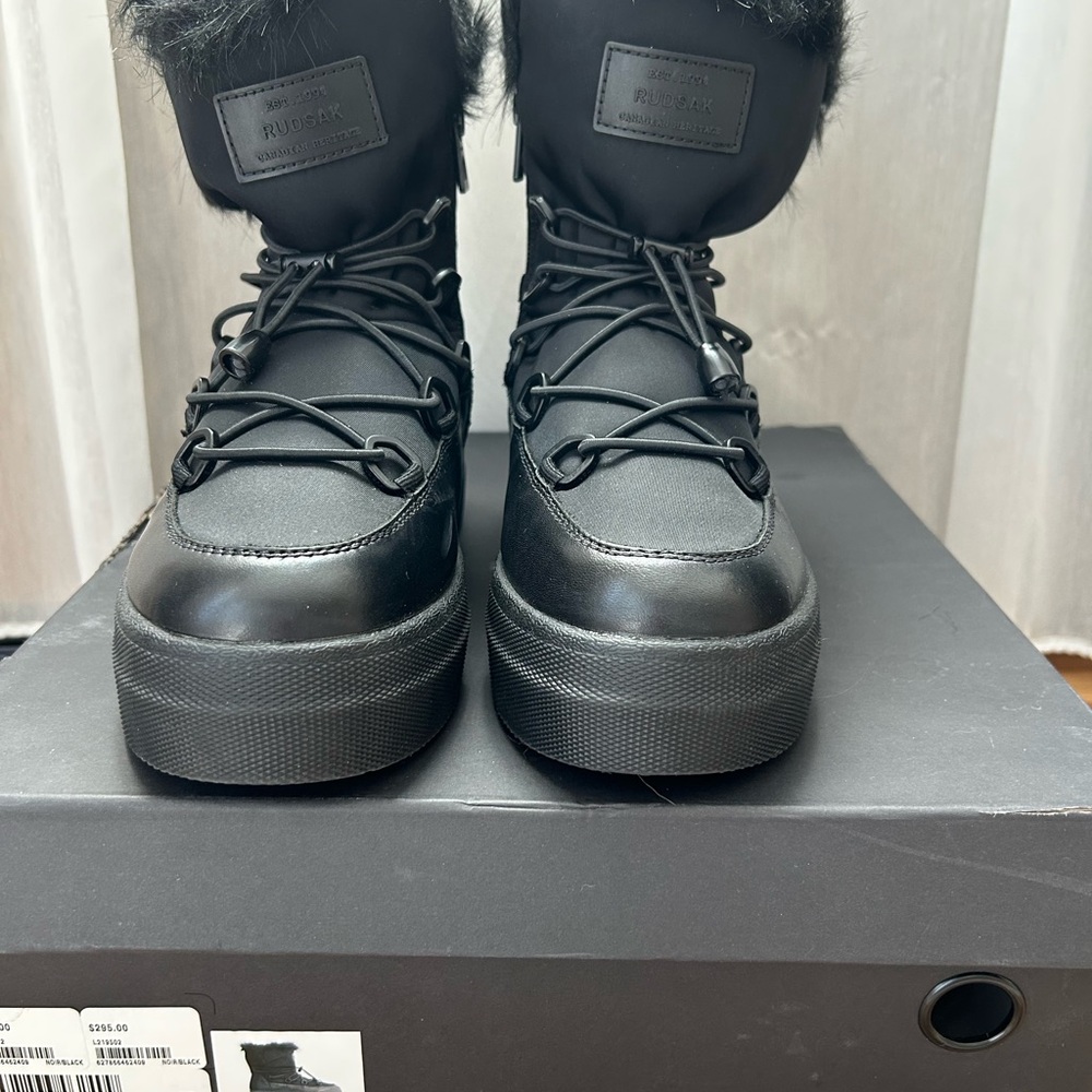 Black Women's Boots